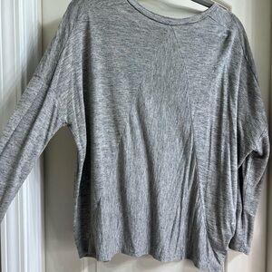 Old Navy Heather Gray Crew Neck Top